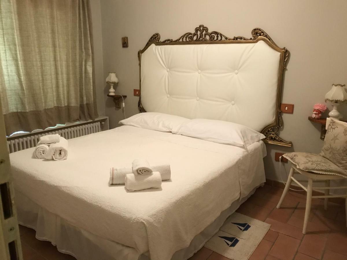 Ancora Bilocale Villa Марина ди Маса Екстериор снимка